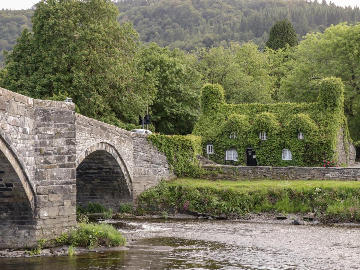 Arwel Villa Capel Garmon Buitenkant foto